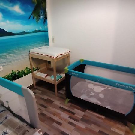Casa Ideal Para Familias Con Patio Y 3 Banos Valencia Eksteriør billede