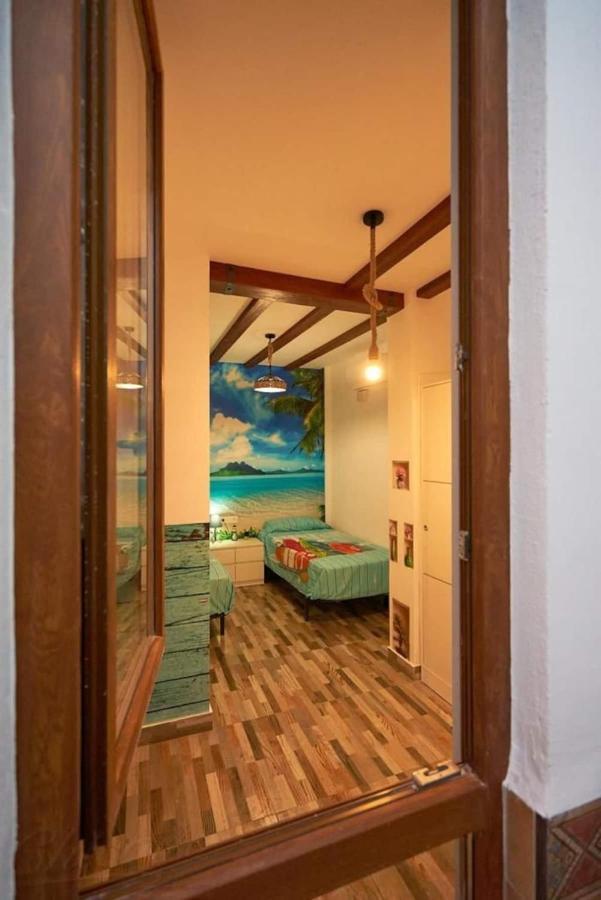 Casa Ideal Para Familias Con Patio Y 3 Banos Valencia Eksteriør billede